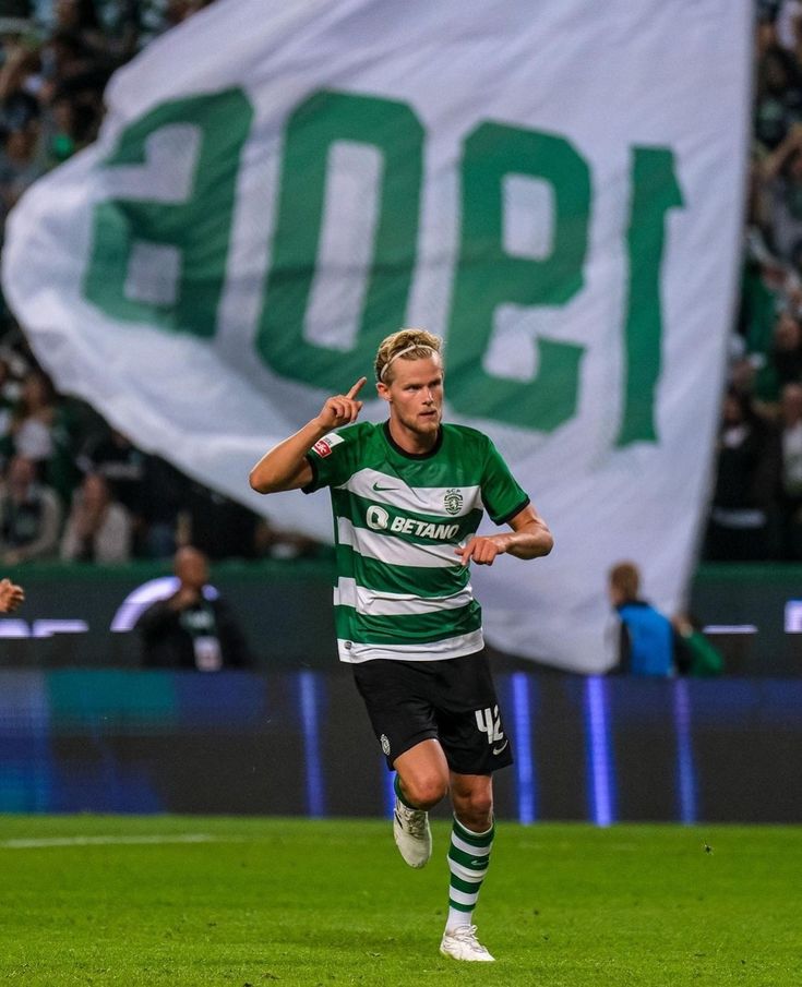 wallpaper 4k Morten Hjulmand