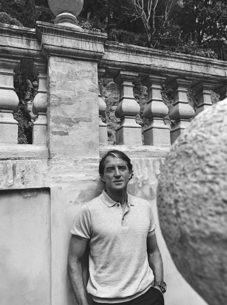 wallpaper for laptop Roberto Mancini