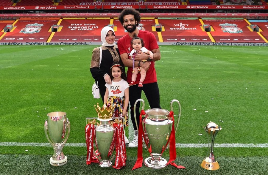 عکس محمد صلاح و فرزندانش