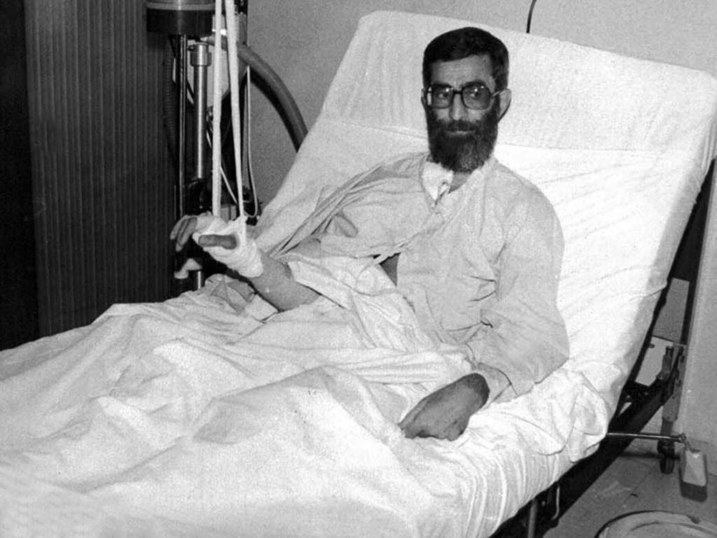 دست راست سید علی خامنه‌ای 