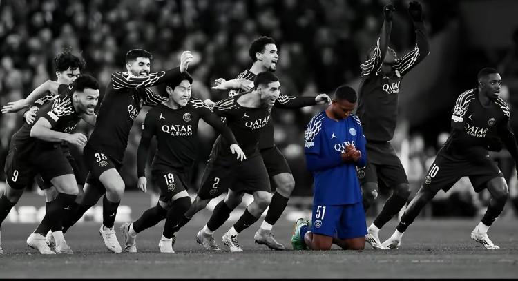 wallpaper Willian Pacho