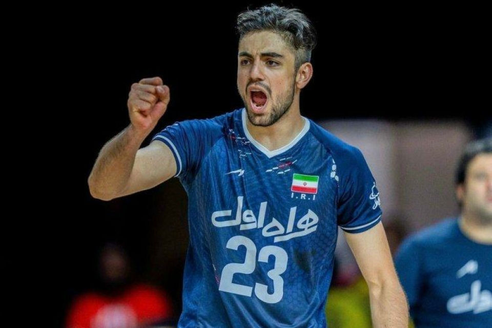 بردیا سعادت والپیپر