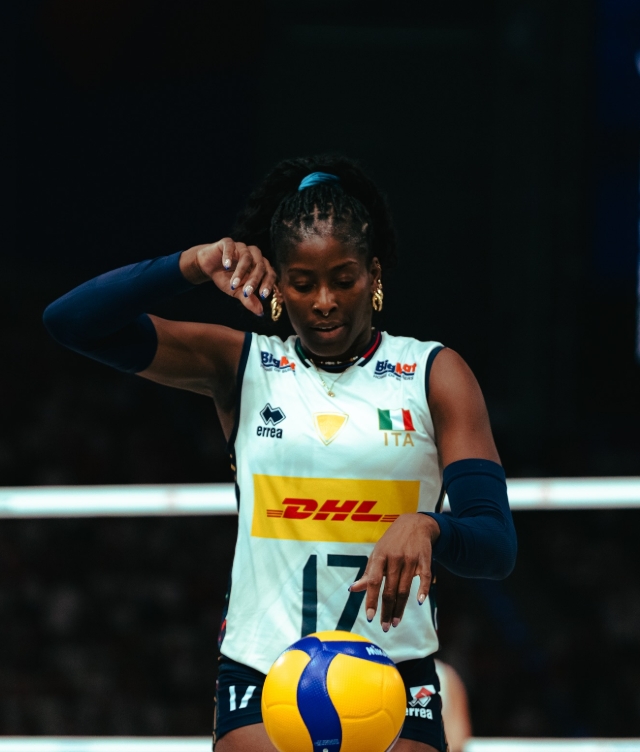 Myriam Sylla wallpaper