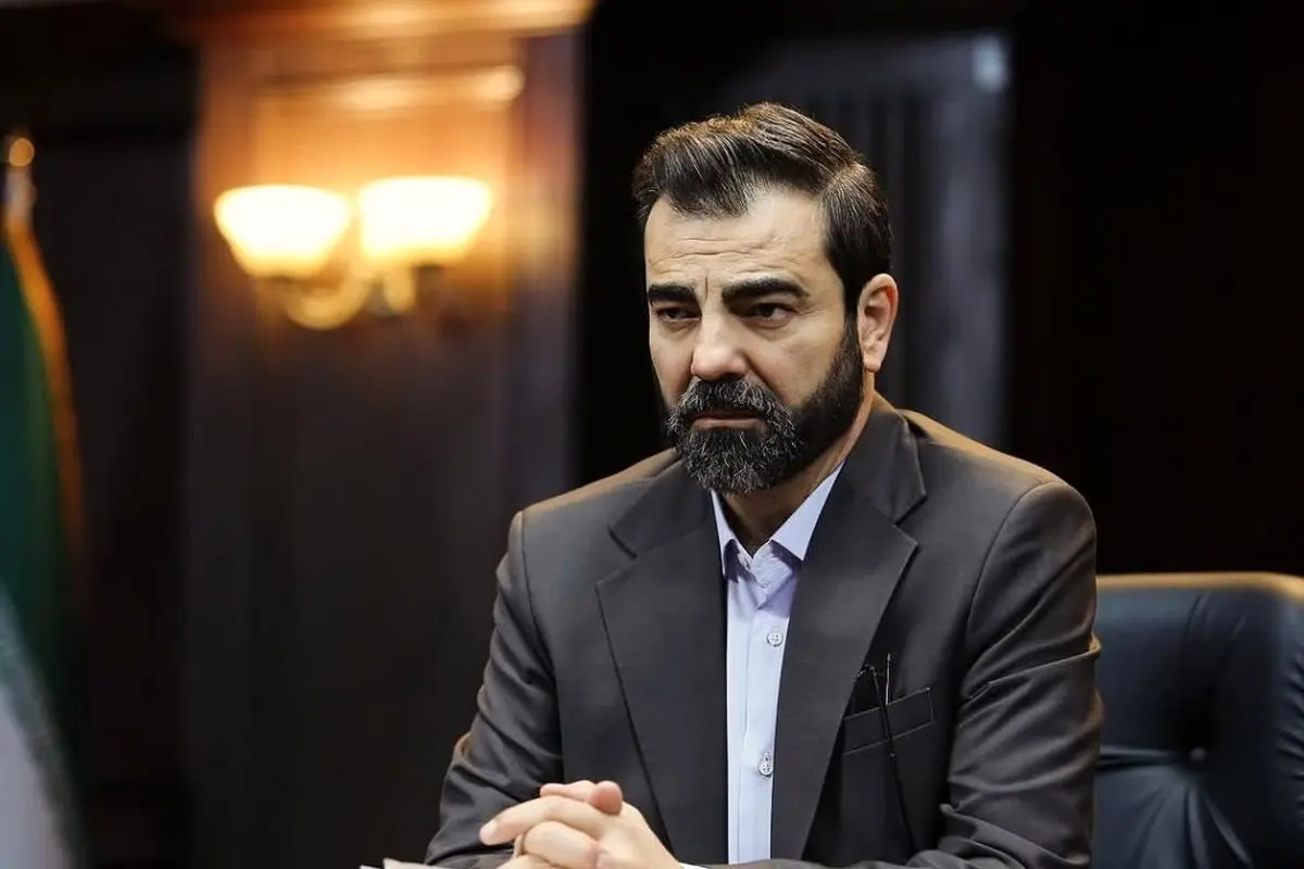 عکس بهزاد خلج در آقای قاضی