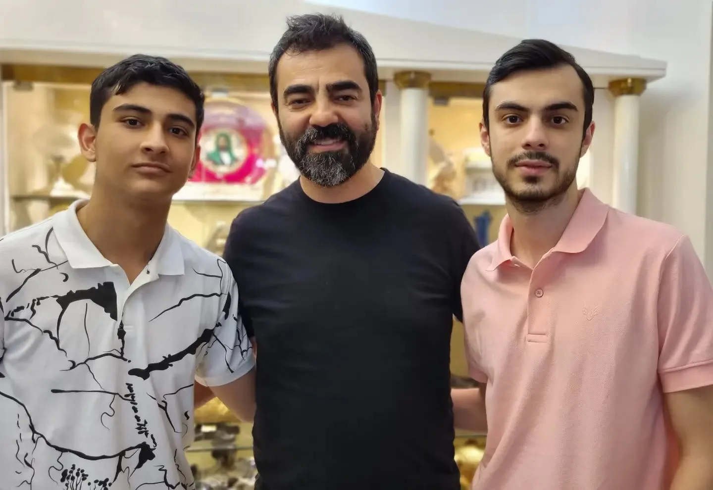 عکس بهزاد خلج فرزندش