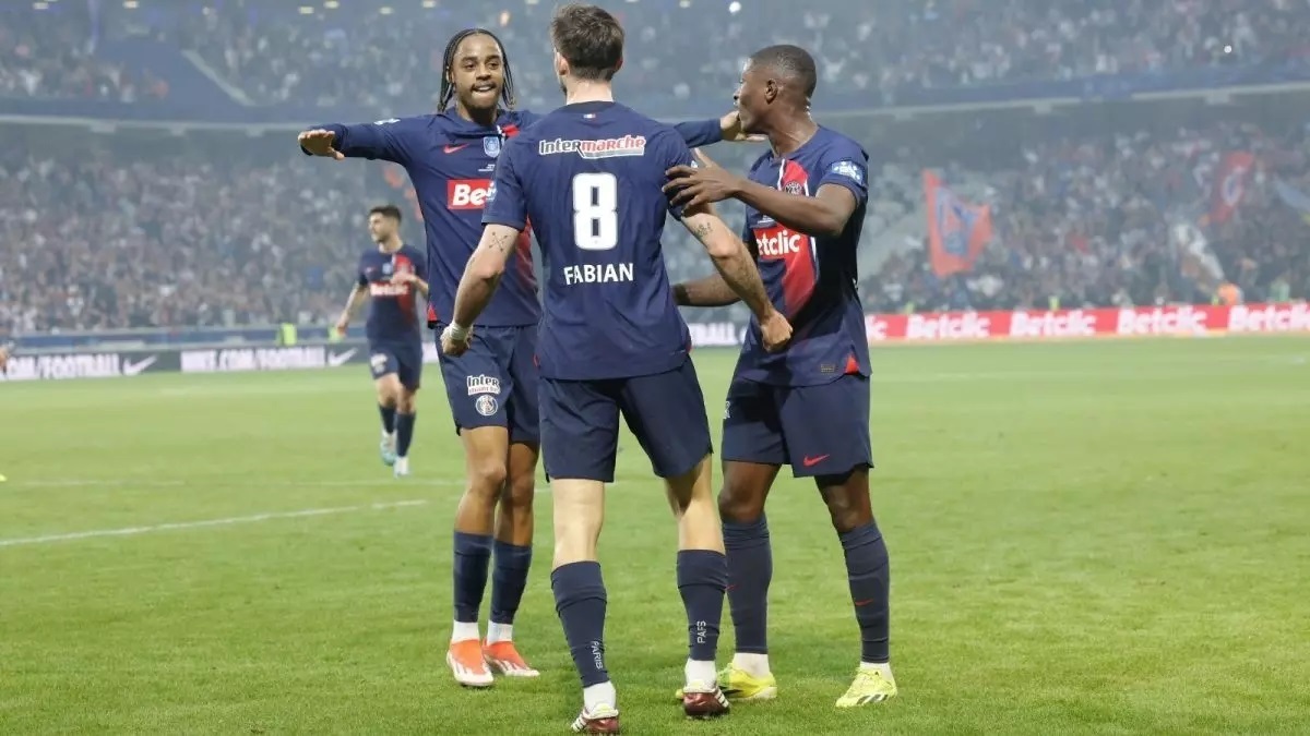 پاری سن ژرمن مقابل لیون