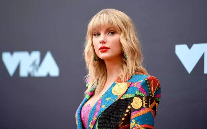 تیلور سوئیفت تیلور سوئیفت