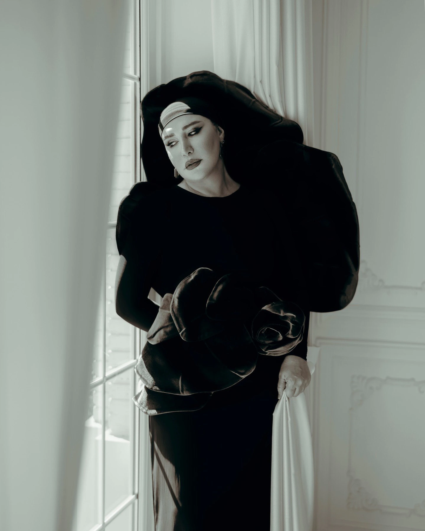 عکس جدید نسیم ادبی 