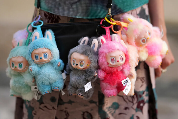 عکس عروسک دبوبو