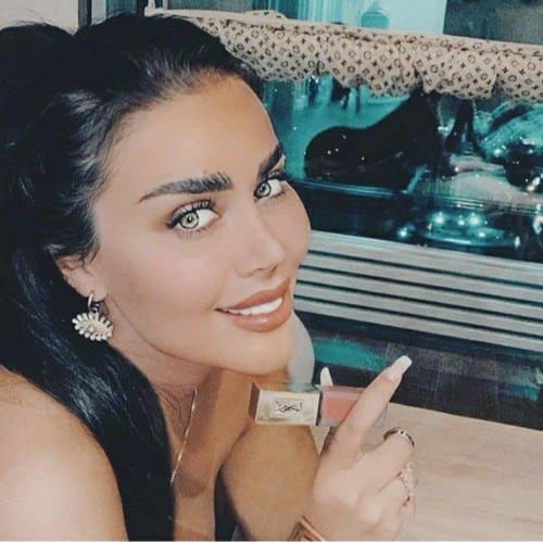 مینا نامدار پورن