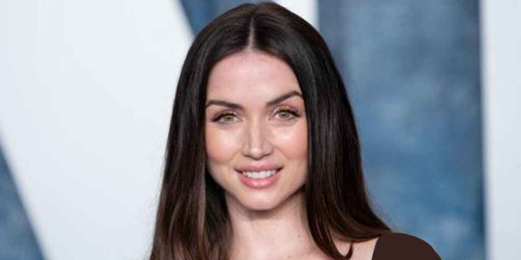 صورت ساده آنا د آرماس صورت ساده آنا د آرماس