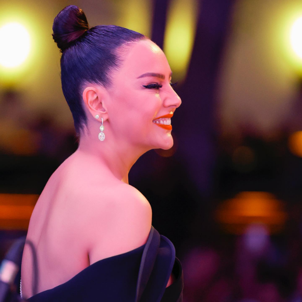 عکس ابرو گوندش در کنسرت عکس ابرو گوندش در کنسرت