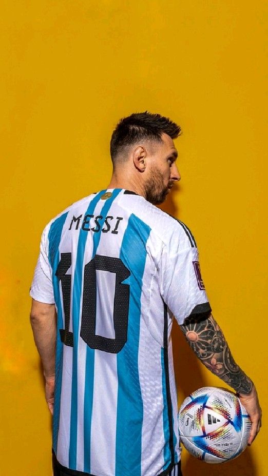 عکس لیونل مسی با لباس آرژانتین عکس لیونل مسی با لباس آرژانتین